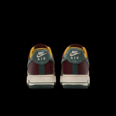 Nike Air Force 1 07 Lv8